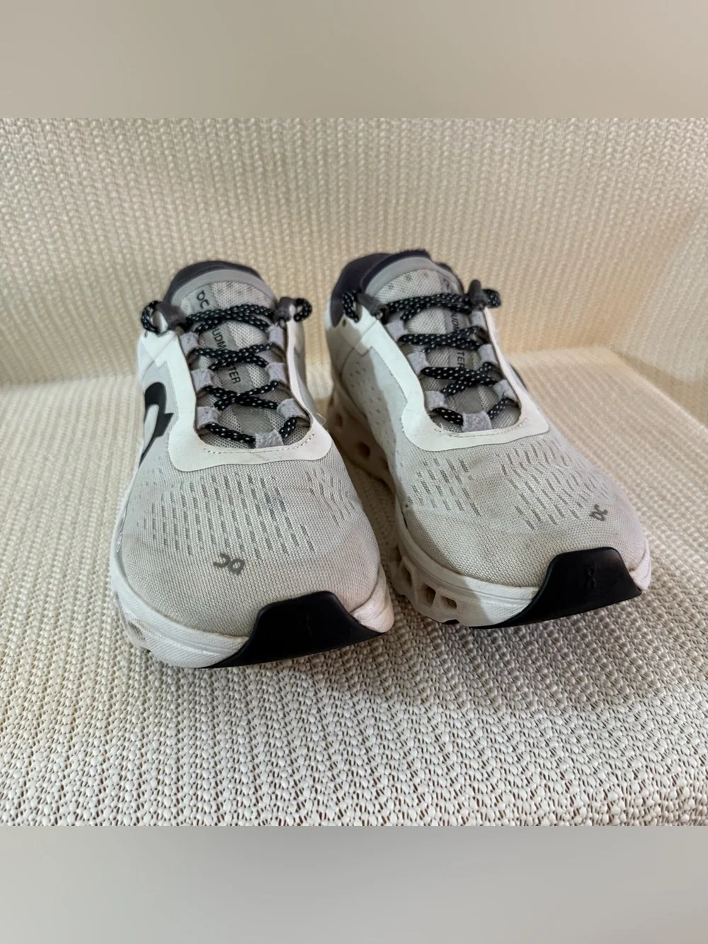 On Cloudmonster Women’s Size 8.5 White Gray Running Shoes CloudTec EU 40 Read - Picture 3 of 10